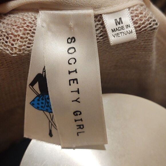 Society Girl Top  - Picture 8 of 10